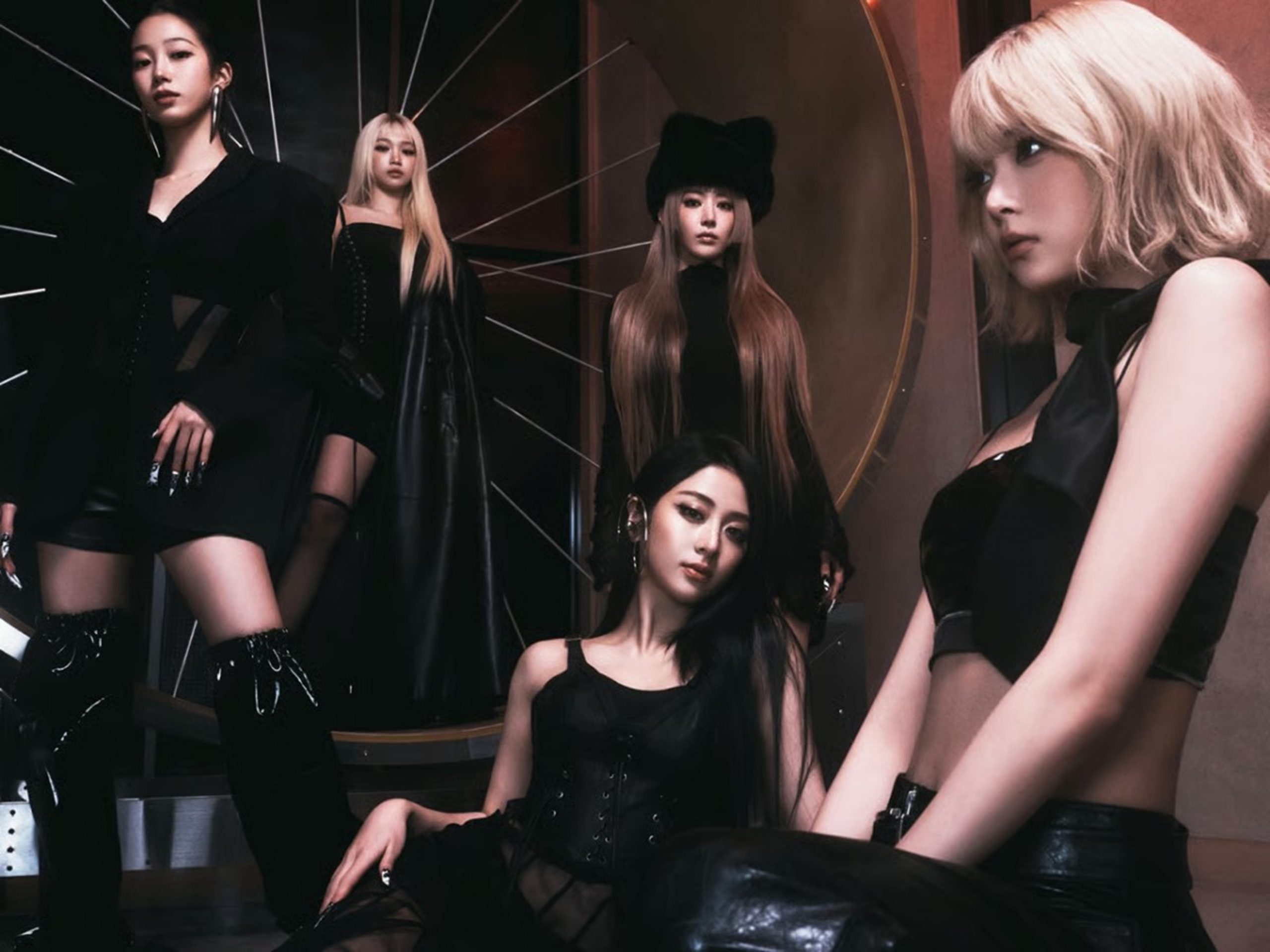 K-POP・アジア LE SSERAFIM LE SSERAFIM (르세라핌) 'EASY' OFFICIAL MV - YouTube